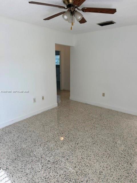 Building Photo - 2655 SW 30th Ct