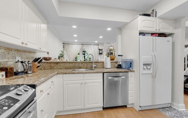 Building Photo - 22922 Ironwedge Dr