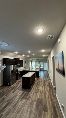 Building Photo - 2209 Derringer Dr