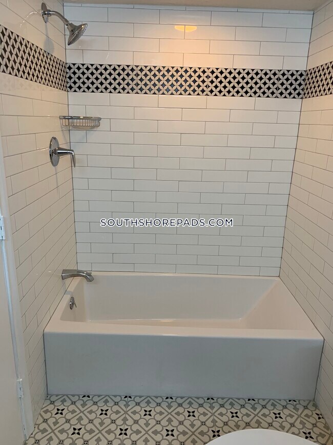 Foto del edificio - 116 Tall Oaks Dr