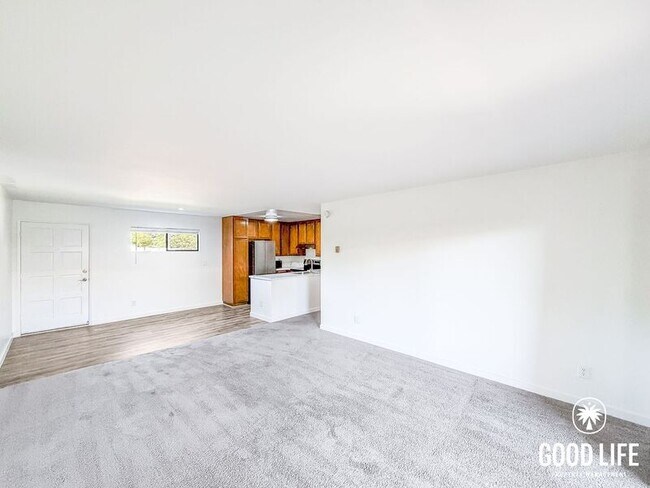 Building Photo - 4651 Pico St