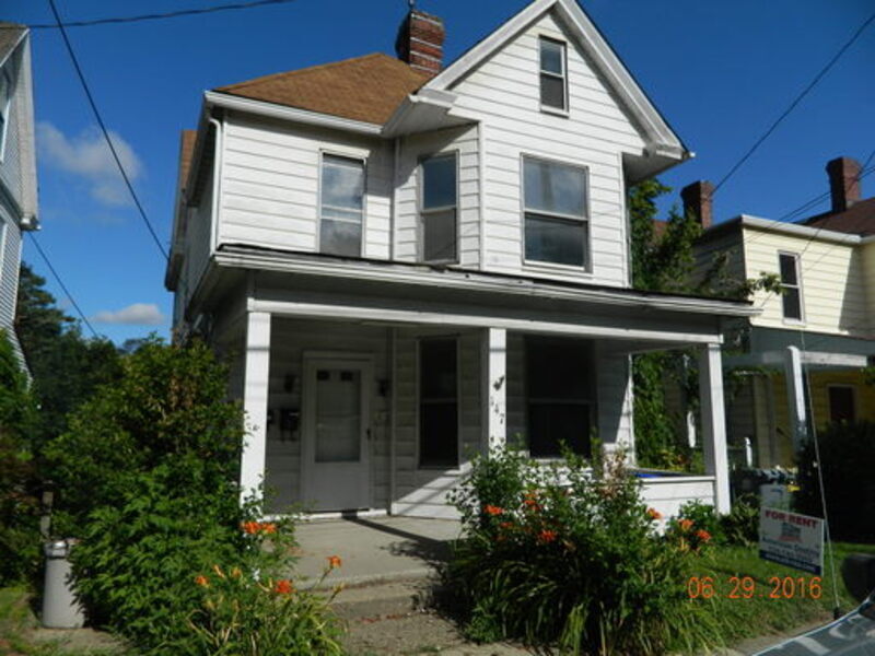 Primary Photo - 147 North Ave