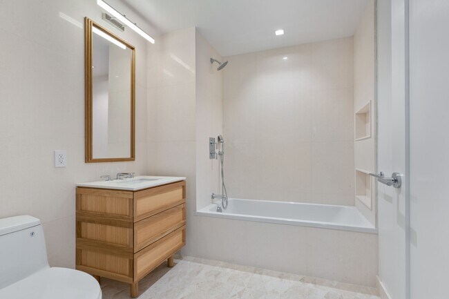 Foto del edificio - 37-14 34th St