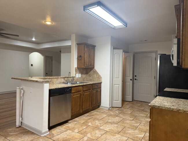 Foto del edificio - 6119 Stargate Cove