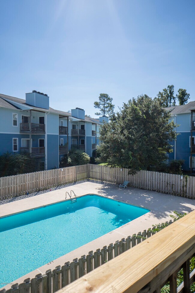 4210 Wilshire Blvd, Wilmington, NC 28403 Condo for Rent in Wilmington