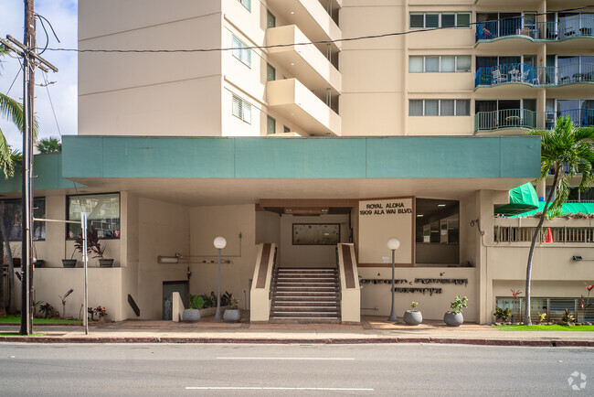 Foto del edificio - Royal Aloha Condominium