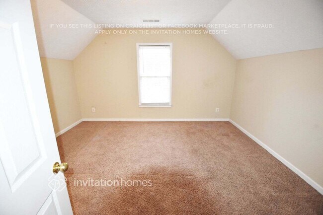 Foto del edificio - 208 Ivy Creek Dr