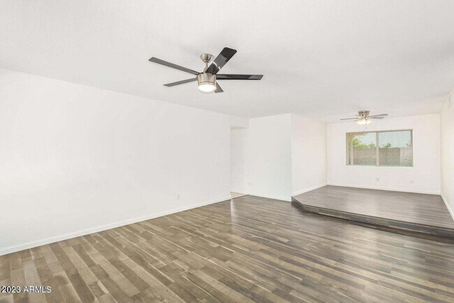 Foto del edificio - 5449 W Sierra St