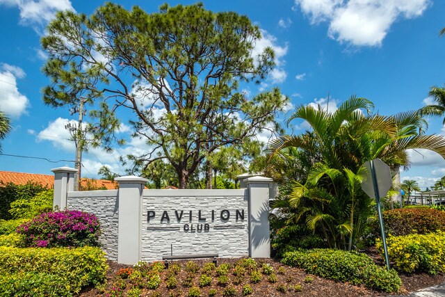 Primary Photo - 887 Gulf Pavilion Dr