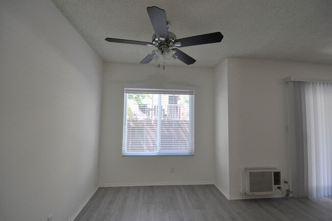 Building Photo - 4936 Whitsett Ave