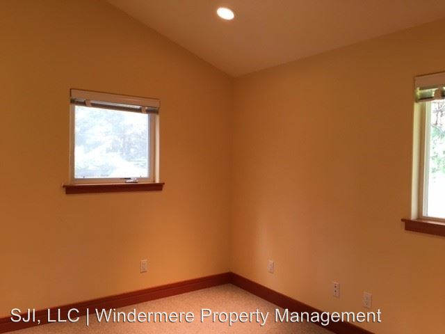 Building Photo - 812 San Juan Dr