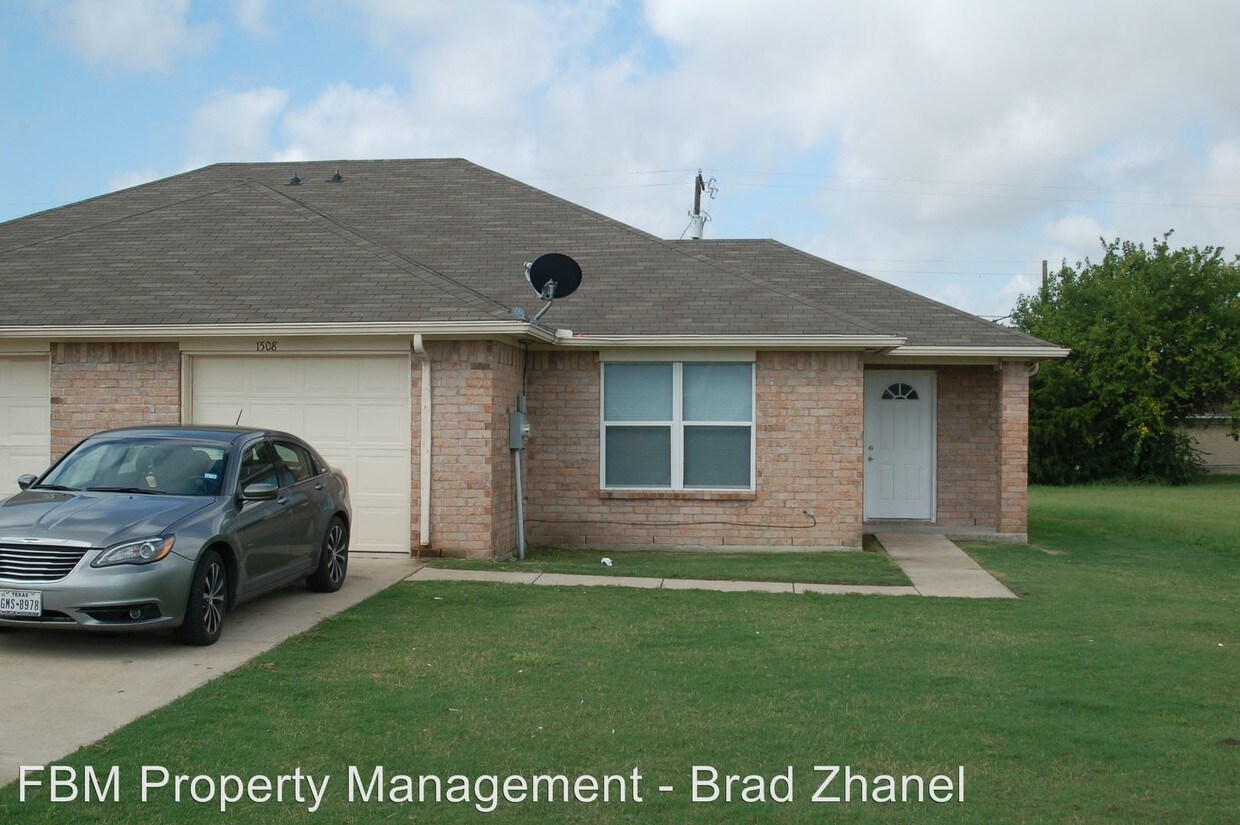 1508 Drexel Dr, Waxahachie, TX 75165 Condo for Rent in Waxahachie, TX