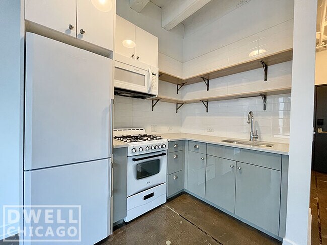 Foto del edificio - 5069 N Broadway St