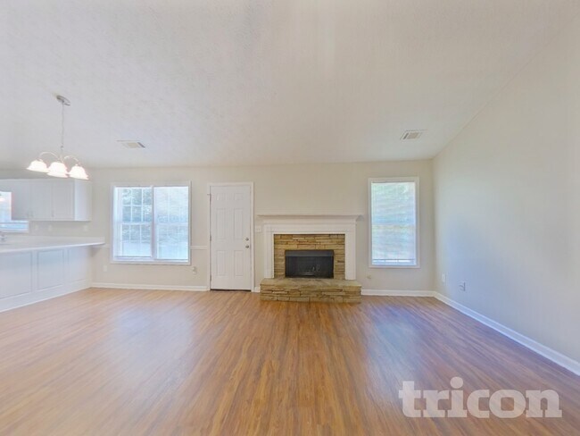 Foto del edificio - 255 Butler Bridge Cir