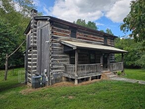 Building Photo - 1273 Harbin Rd