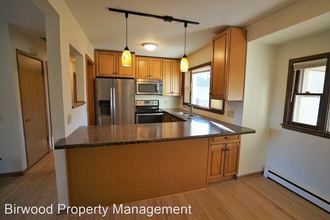 Foto del edificio - 4 br, 2 bath House - 206 Frost Woods Rd