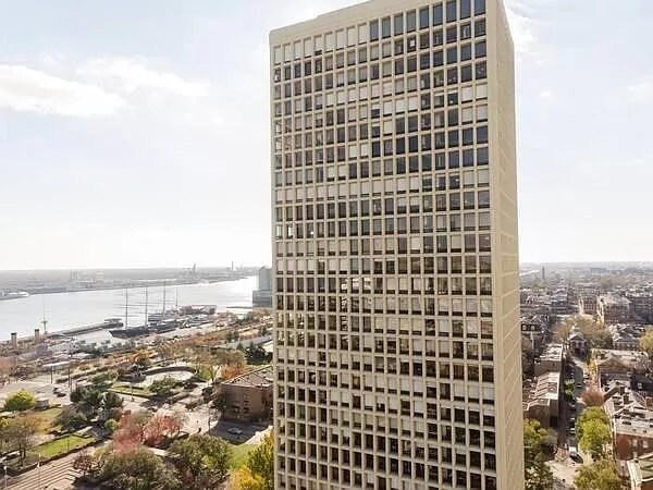 Foto principal - 200 Locust St