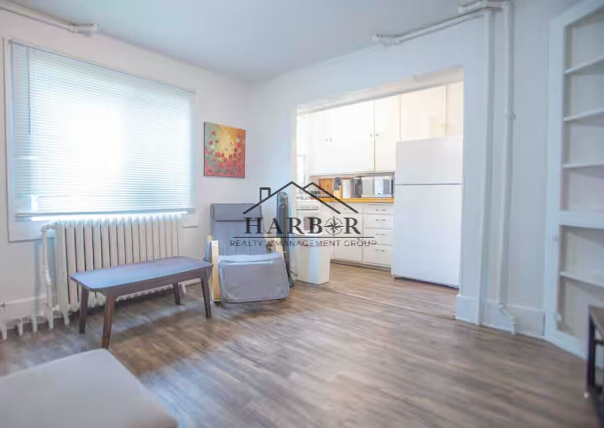 Foto principal - 212 7th St NW