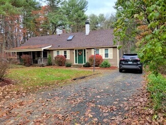 Building Photo - 40 Piscataqua Rd