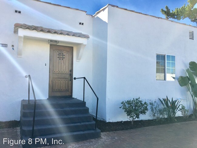 Building Photo - 1417 N Avenue 47