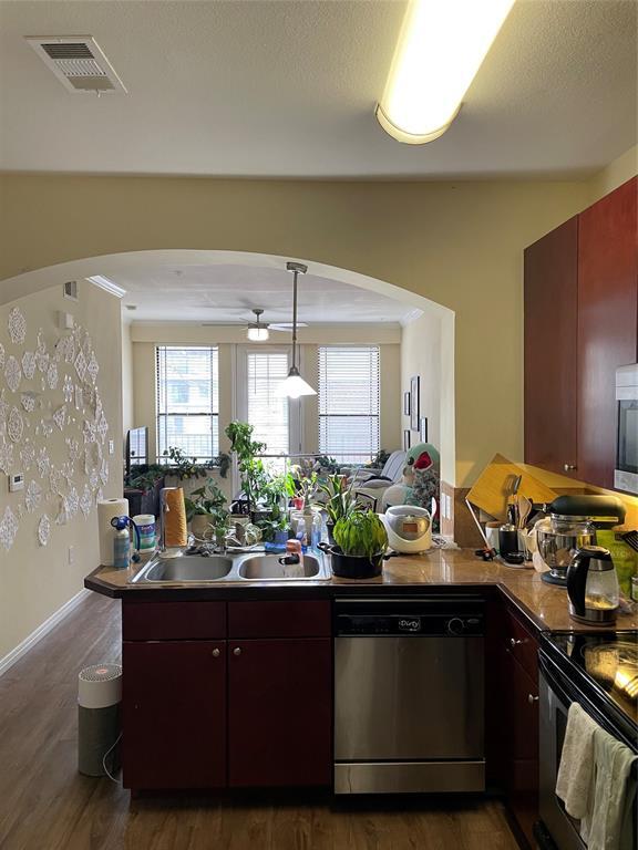 Building Photo - 2505 San Gabriel St