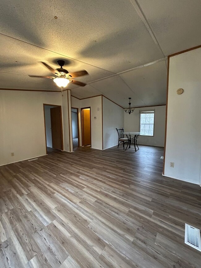 Building Photo - Coming Soon! 3 Bed 2 Bath Peaceful Country Home