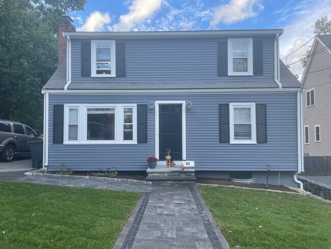 Building Photo - 83 Rockridge Rd