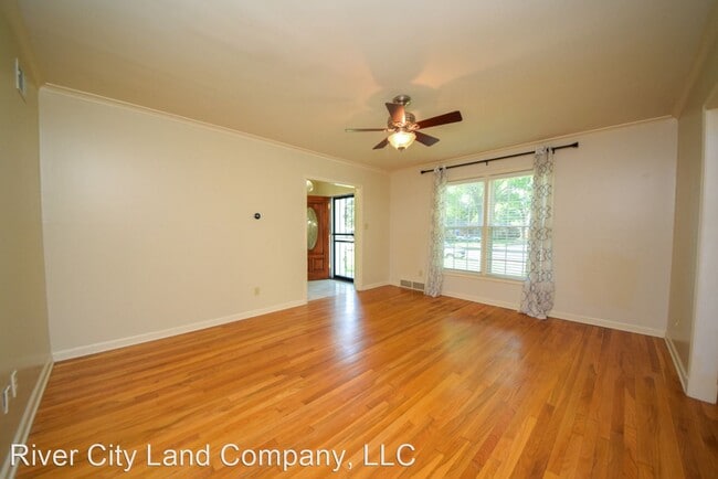 Building Photo - 3 br, 2 bath House - 4855 Essexshire Ave.