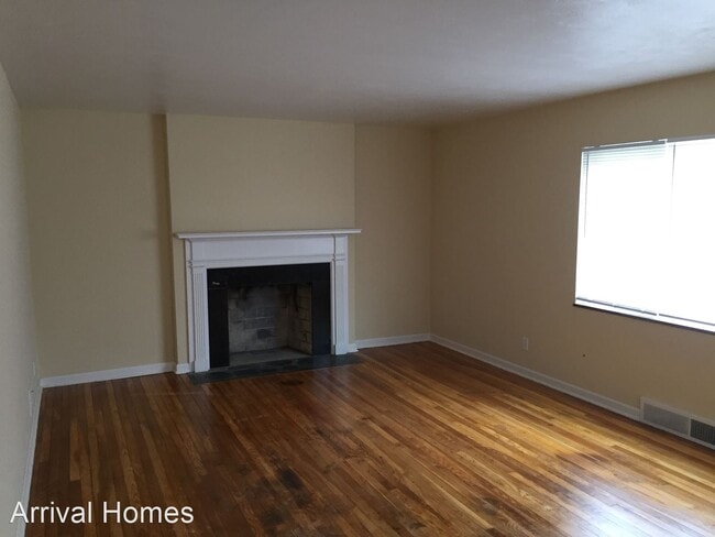 Building Photo - 3 br, 2 bath House - 806 Audrey Pl.