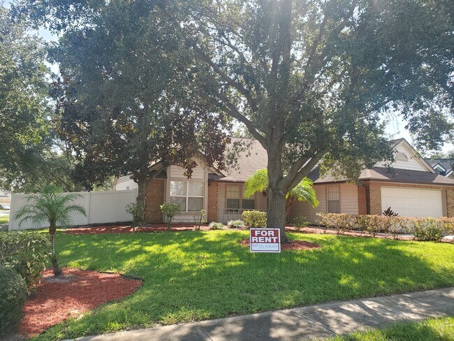 Building Photo - 601 Aggie Dr