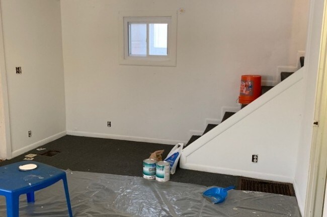 Foto del edificio - 393 E Thornton St