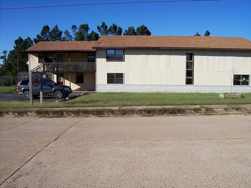Primary Photo - 121 North St