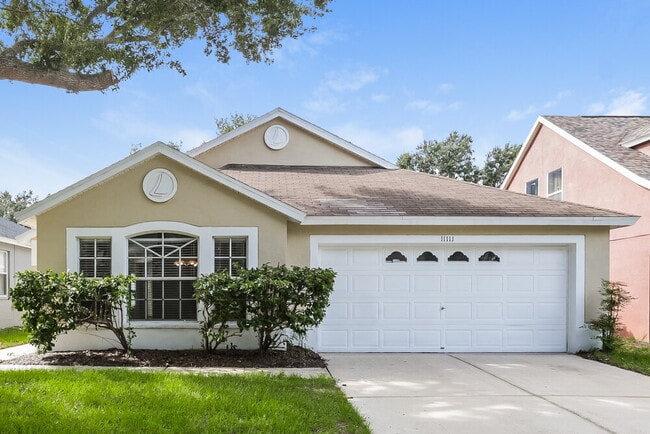 Building Photo - 11111 Newbridge Dr