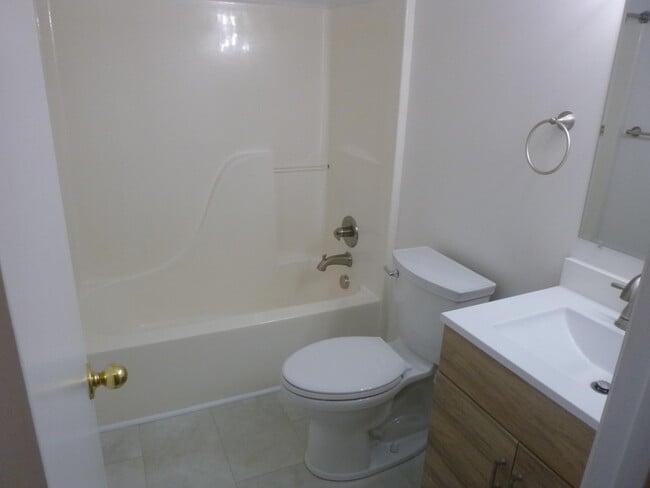 Foto del edificio - 1208 Fiesta Way