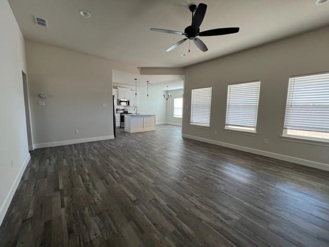 Foto del edificio - 7110 Phoenix Dr