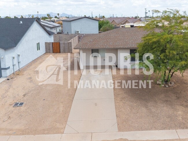 Building Photo - 10077 S Tampico Ln