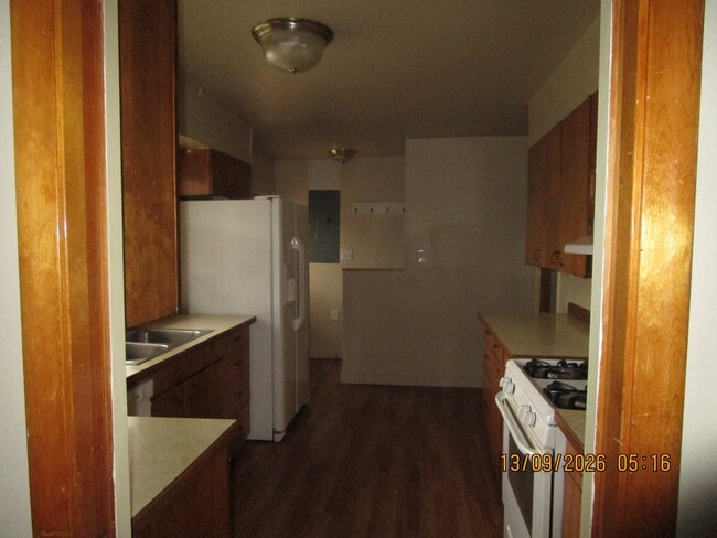 Foto del edificio - 140 6th St NW