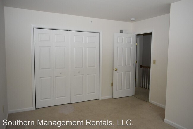 Building Photo - 2 br, 1.5 bath House - 3 B Berlin St