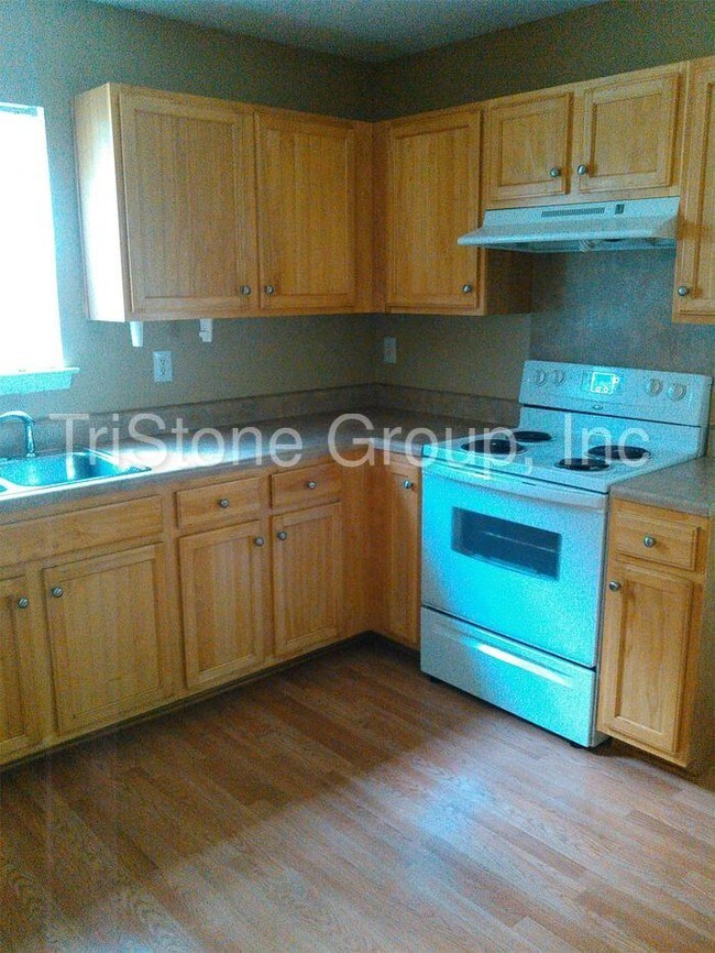 Foto del edificio - 6806 Campbell Burn Ct