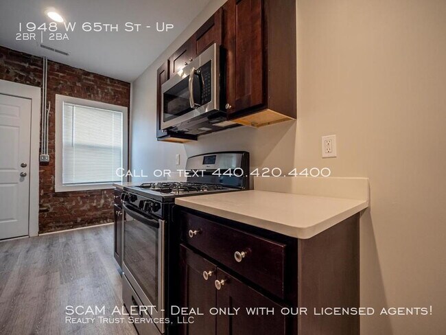 Foto del edificio - 1954 W 65th St