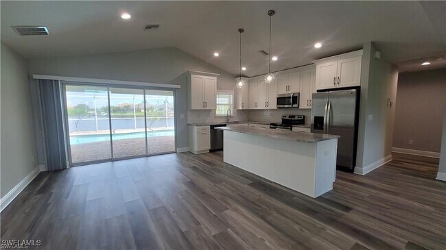 Foto del edificio - 1723 SW 31st Ln