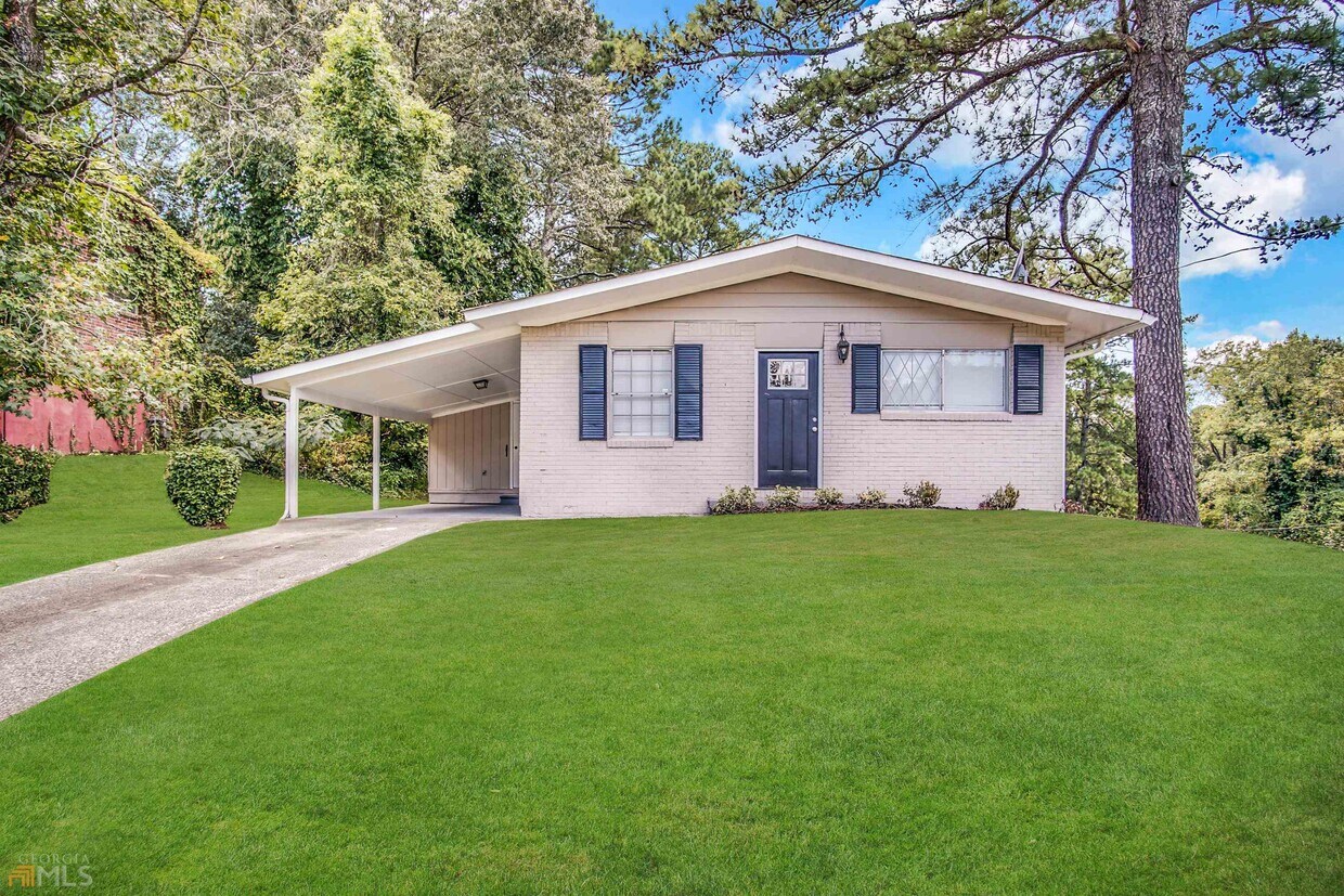 674 Lyric Way NW, Atlanta, GA 30318 House Rental in Atlanta, GA