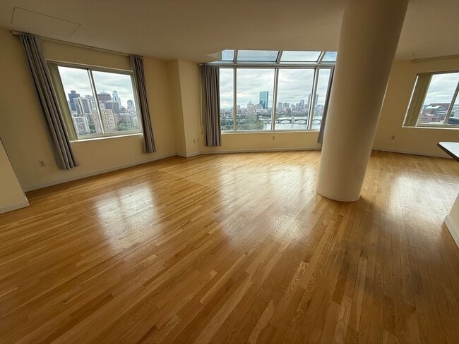 Foto del edificio - 8 Museum Way