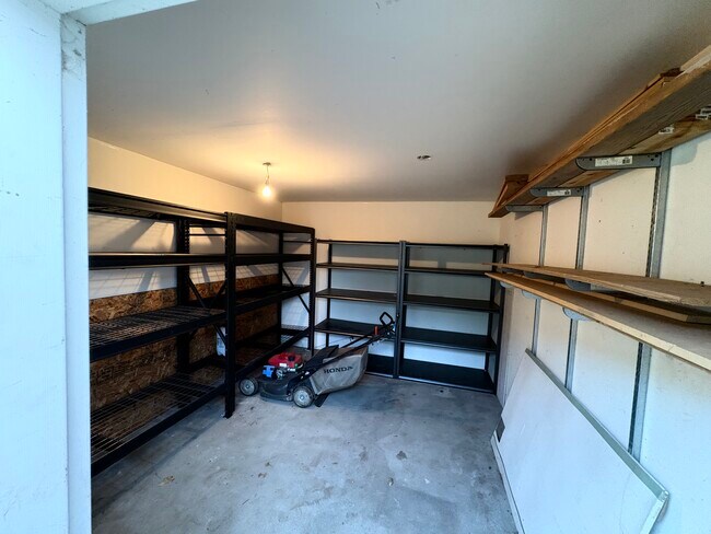 Foto del edificio - 1405 E Bergeson St