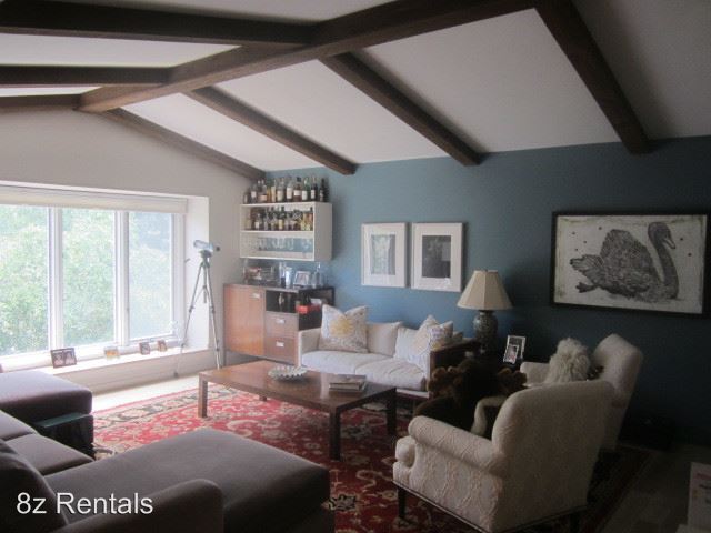 Foto del edificio - 3733 Wonderland Hill Ave