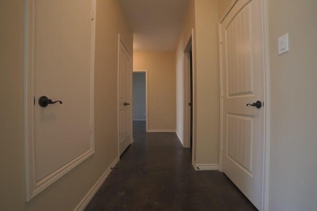 Building Photo - 1216 College #104