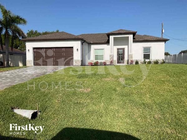 Foto principal - 1620 NE 7th Pl