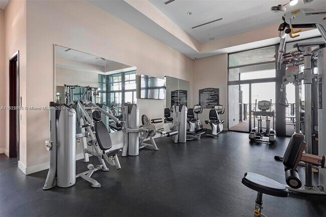 Foto del edificio - 15846 NW 91st Ct