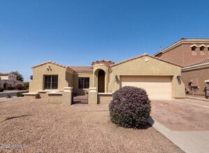 Building Photo - 606 W Beautiful Ln