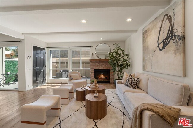 Foto del edificio - 2516 Arizona Ave